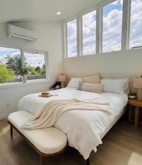 Northgate House | Brand New Designer House 15min to downtown