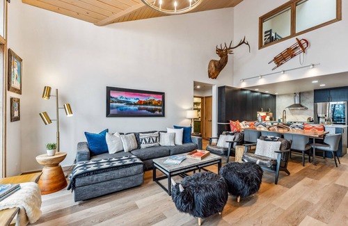 Beaver Creek Condo | BRAND NEW DESIGNER . Direct True SKI IN and OUT, 4 Bedroom. BEST VIEWS!