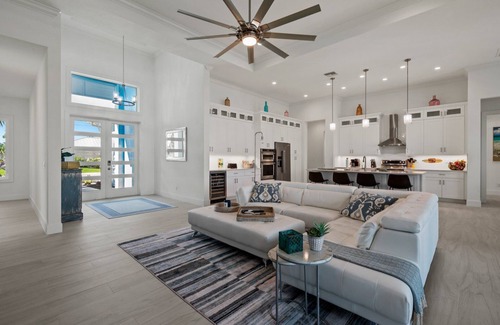 Fort Myers House | BRAND NEW! Direct Sailboat Access, Breathtaking Heated Saltwater Pool - Villa Blue Lagoon - Roelens