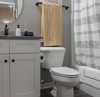 Sycamore Apartment | Brand New Duplex in Sycamore