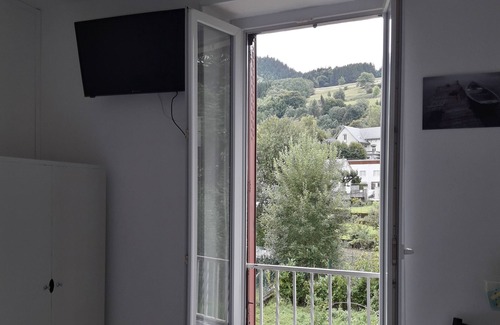 La Bourboule Apartment | BRAND-NEW FURNISHED APARTMENT A STONE'S THROW FROM THE TOWN CENTER AND THERMAL BATHS