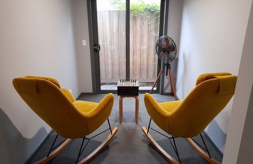 Portarlington House | Brand new home just 1 minute from the beach!