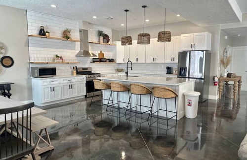 Hurricane House | Brand New Home! Pool, Games, relaxing space!