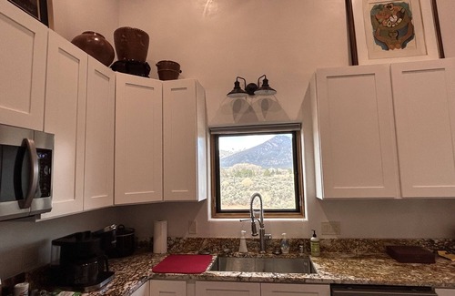El Prado House | Brand New home with spectacular mountain views