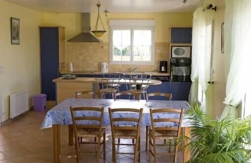 Touques House | Brand new house with all mod cons, beaches/Casino/Hippodrome of Deauville nearby