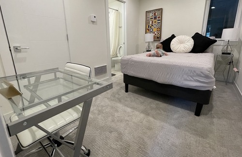 Atlantic House | Brand New Luxurious TownHouse, Rooftop,Suites,BBQ