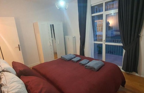 Gayrettepe Apartment | Brand-new Luxury Spacious with balcony