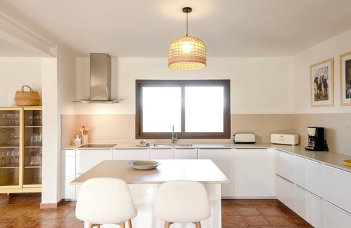 Villaverde Villa | BRAND NEW LUXURY VILLA WITH SALT POOL AND TERRACE, 4 bedrooms, 4 bathrooms