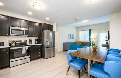 Florida Central Atlantic Coast Condo | Brand New Modern Vista Cay Reserve Condo - 5003