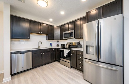 Florida Central Atlantic Coast Condo | Brand New Modern Vista Cay Reserve Condo - 5003