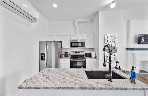 Over-the-Rhine Apartment | Brand New on the Streetcar line