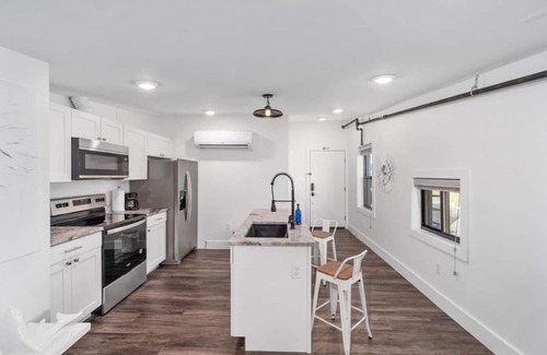 Over-the-Rhine Apartment | Brand New on the Streetcar line