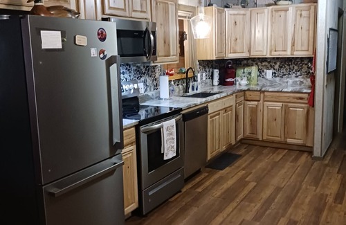 Hayesville Cabin | BRAND NEW OUTDOOR LIVING AREA ONnCREEK'S EDGE. Great spot to enjoy creeknn