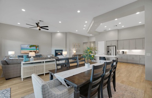 Dove Mountain House | Brand NEW Premier new-build oasis in Dove Mountain - with hot tub, heated pool.