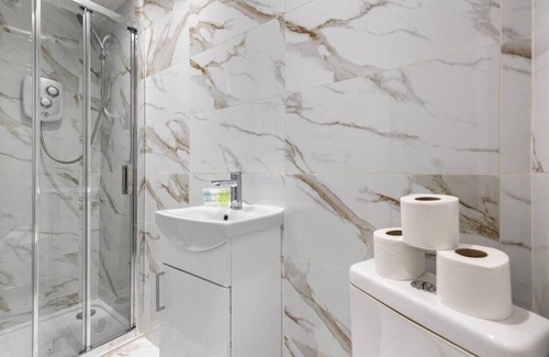 Seven Sisters Apartment | Brand New Relaxing Studio - Central Location