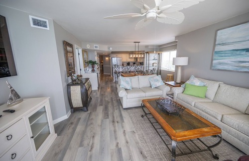 Windy Hill Condo | Brand New Remodel ! Let's plan the family VACATION! Luxury Ocean Front Condo.