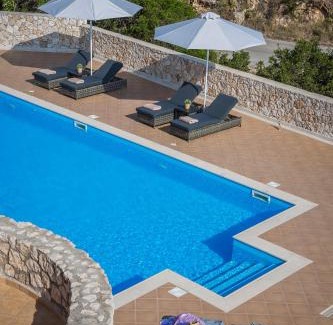 Skala Apartment | Brand New Skala Beach Apartment- Pieno Di Luce
