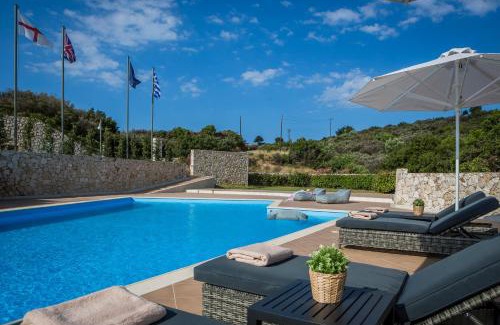 Skala Apartment | Brand New Skala Beach Apartment- Pieno Di Luce