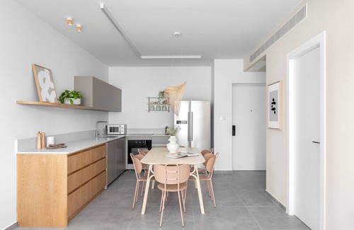 Park Tzameret Apartment | Brand-New & Spacious 2BR/2Bath Getaway in Central TLV
