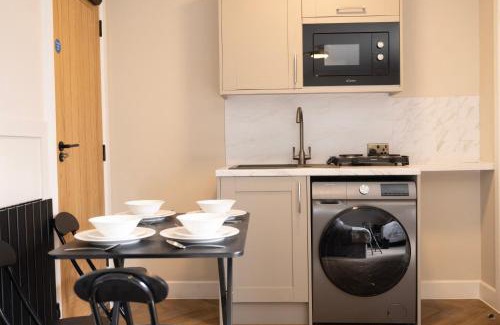 Thornton Heath Apartment | Brand New Studio Gem sleeps 3