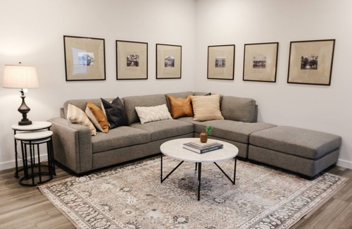 College Station House | Brand New Stylish Getaway house in the Heart of Aggieland!