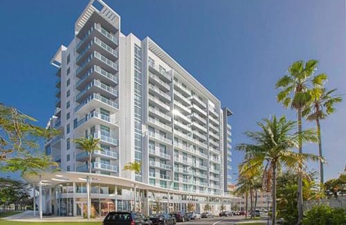 Northeast Miami Apartment | BRAND NEW TOP FLOOR IN THE HEART OF MIAMI