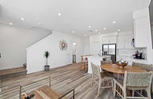 San Juan Capistrano House | Brand New Cozy 2-bedroom townhome in awesome Rancho Mission Viejo with WiFi, AC