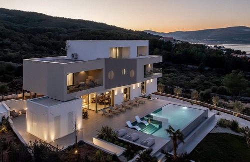 Municipality of Trogir Villa | BRAND NEW Villa Navisus: Luxe stay by the sea with epic view and Infinity pool