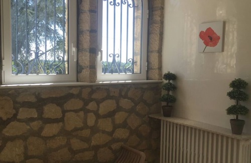 Saint-Andre-et-Appelles House | Brandes House