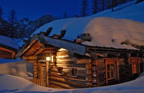Schildlehen Cabin | Brandhof Chalets am Berg - cozy hut/1 bedroom/shower, WC