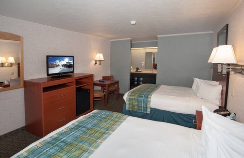 West Yellowstone Hotel | Brandin' Iron Inn