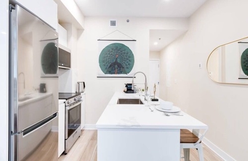 Plateau Mont Royal Apartment | BrandNew Studio+Smart TV w/Roof Top in MTL -38