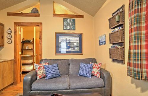 Table Rock House | Branson Cabin with Deck Near Table Rock Lake!