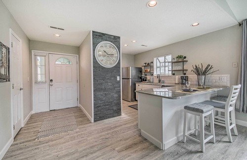 Branson Condo | Branson Escape: 6 Mi to Silver Dollar City!