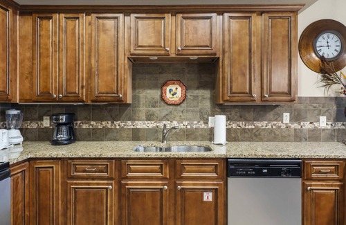 Branson Condo | Branson Hills Getaway – Sleeps 6