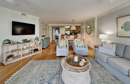 Tybee Island Apartment | Brass Rail 318