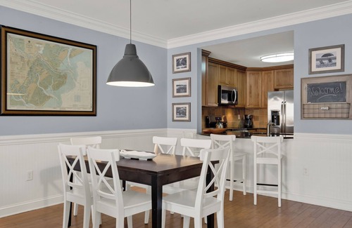 Tybee Island Condo | Brass Rail Villas Unit 209 | Heated Pool Access