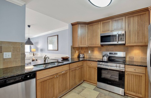 Tybee Island Condo | Brass Rail Villas Unit 209 | Heated Pool Access