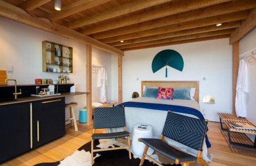 Arrowtown House | Brassed Off Modern Arrowtown Studio