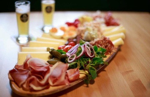 Neureut Nordlicher Teil Hotel | Brauerei Gasthaus DEUTSCHER KAISER
