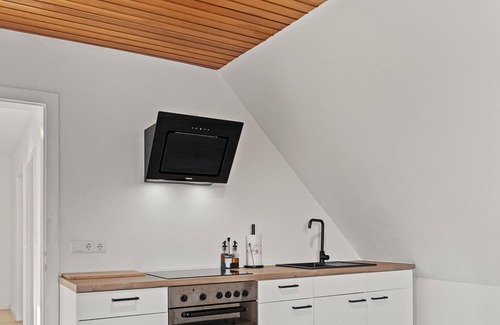 Neustadt an der Weinstrasse Apartment | Bravura - up to 6 people, near Hambach Castle & Holiday Park