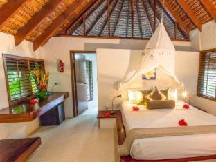 Port Vila Resort | Breakas Beach Resort
