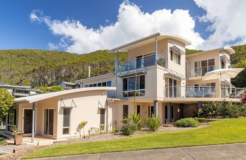 Blueys Beach House | Breakaway @ Blueys Ocean Views