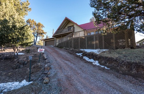Ruidoso Cabin | Breakaway Cabin