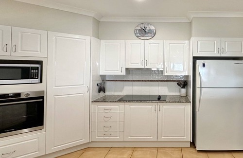 Yamba Apartment | Breakers Block 1 Unit 2 - Lifestyle Yamba