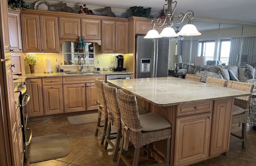 Destin Condo | "Breakers East 303" Gulf front 3BR/2BA Beach setup included