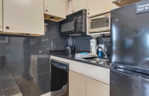 North Forest Beach Condo | Breakers Family Condo w/Ocean & Pool Views, Walk to Beach, Shops