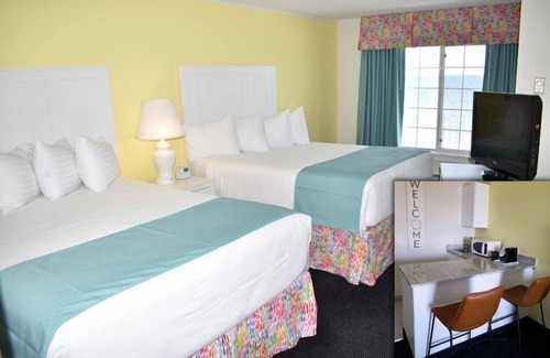 St Ignace Hotel | Breakers Resort & Beach Bar
