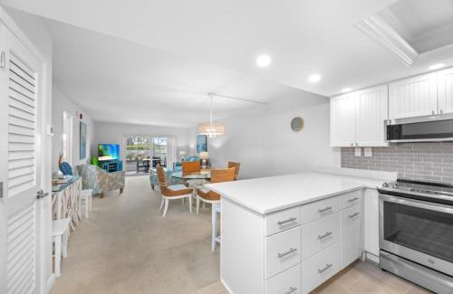 Sanibel Apartment | Breakers West A3 condo
