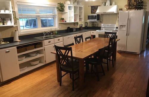 Milton Cottage | Breakfast and Country Setting, only 4 minutes from Town